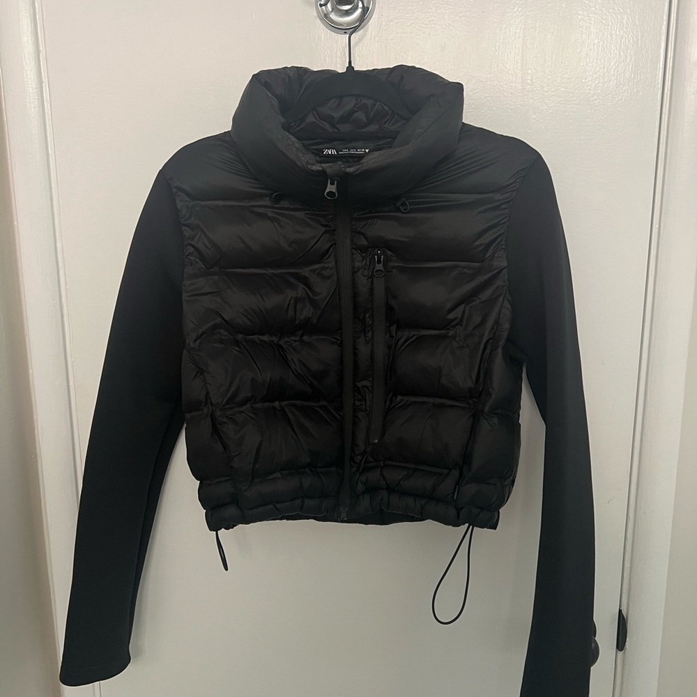 Zara Black Cropped Puffer Jacket